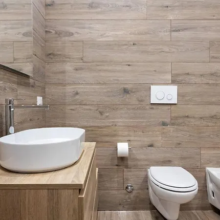 Apartment Modern And New Flat In Duomo Area Milan